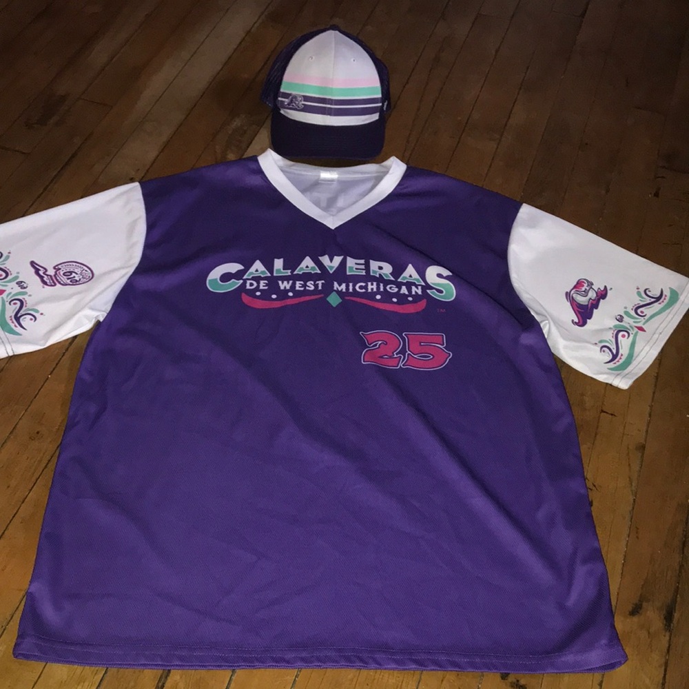 De Calaveras West Michigan Whitecaps Purple Short Sleeve Team Shirt & Hat
